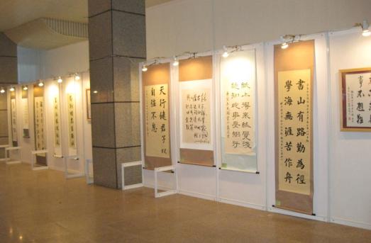 立欣書畫展板生產(chǎn)廠家 立欣書畫展板生產(chǎn)廠家